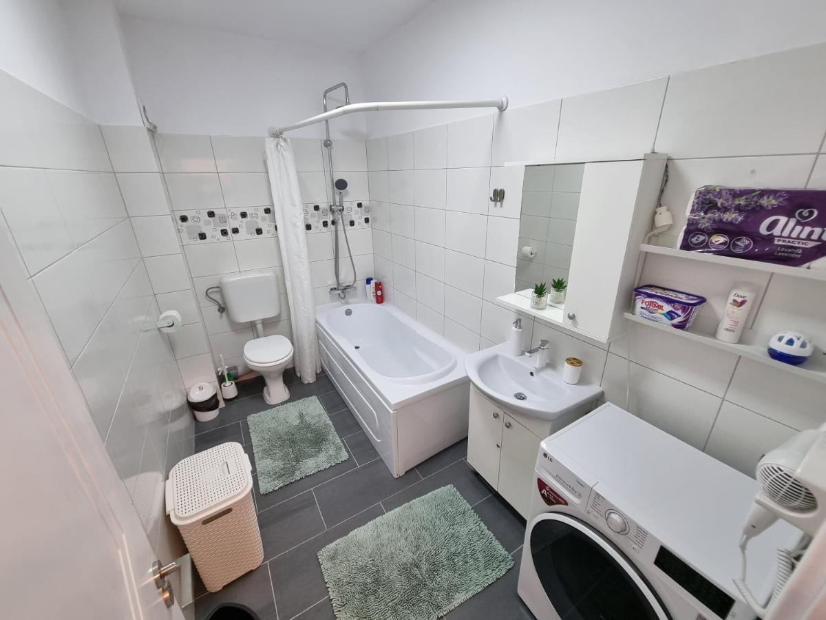 25 Luxury Apartament بوخارست المظهر الخارجي الصورة